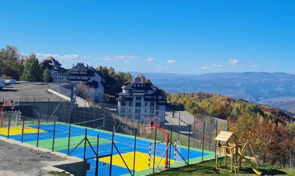 Panorama Apartments In Milmari Resort โคเปานิก ภายนอก รูปภาพ
