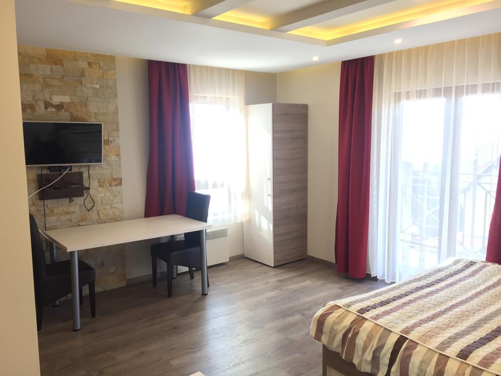 Panorama Apartments In Milmari Resort โคเปานิก ภายนอก รูปภาพ